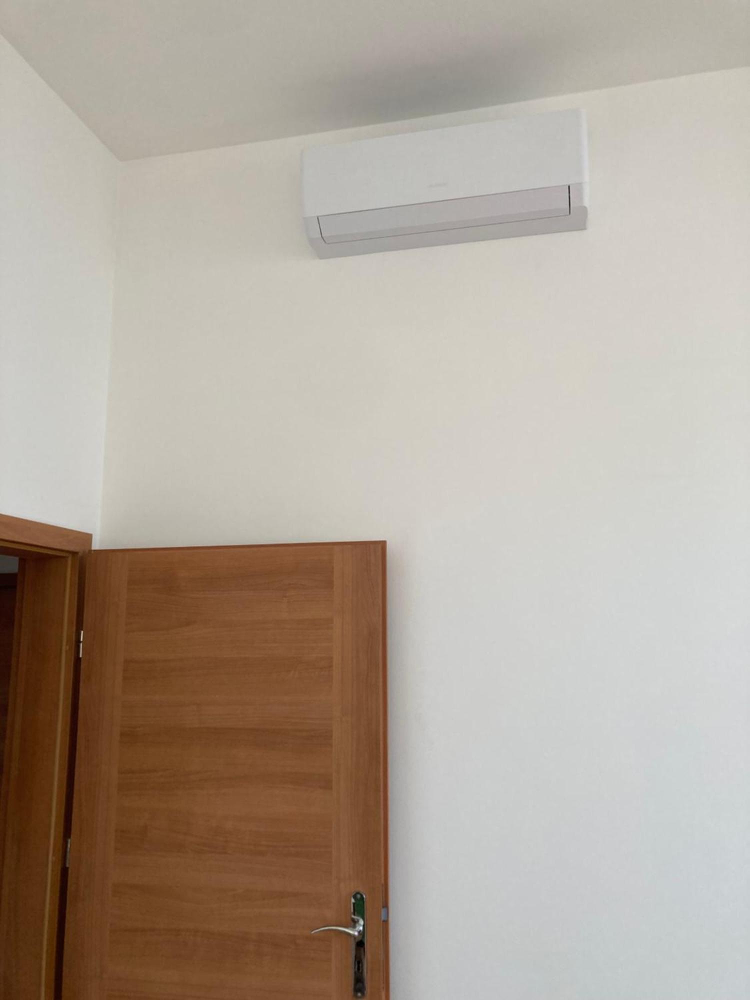 Przestronny Apartament Na Dolnej วอร์ซอ ภายนอก รูปภาพ